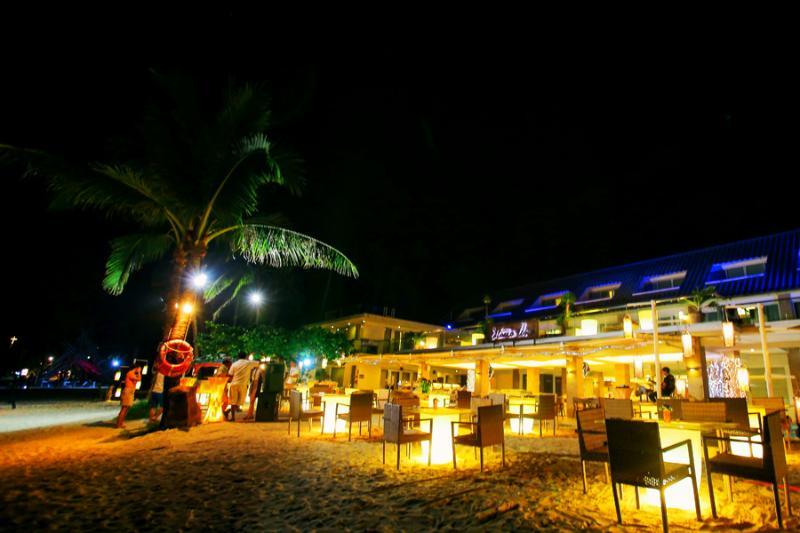 Estacio Uno Hotel Balabag  Exterior photo